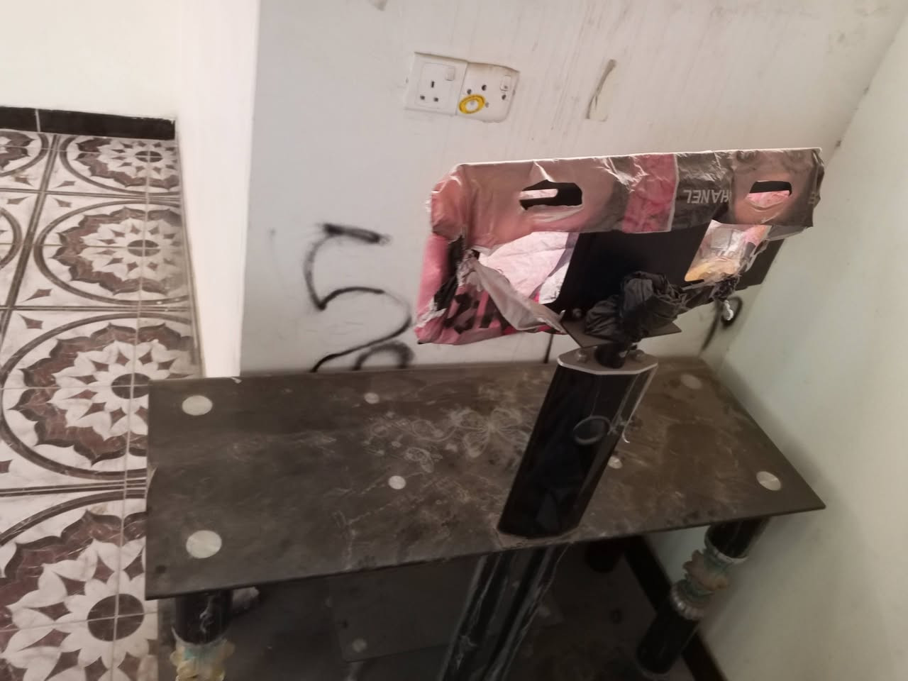 يالله سعر كرسي حلاقه 180 كرسي مساعد 40 او رفرف 230 ميز مال بلازمه اب 45


**إذا كنت صاحب هذا الإعلان وتريد حذفه لأي سبب، رجاءا أرسل رسالة إلى الدعم الفني**