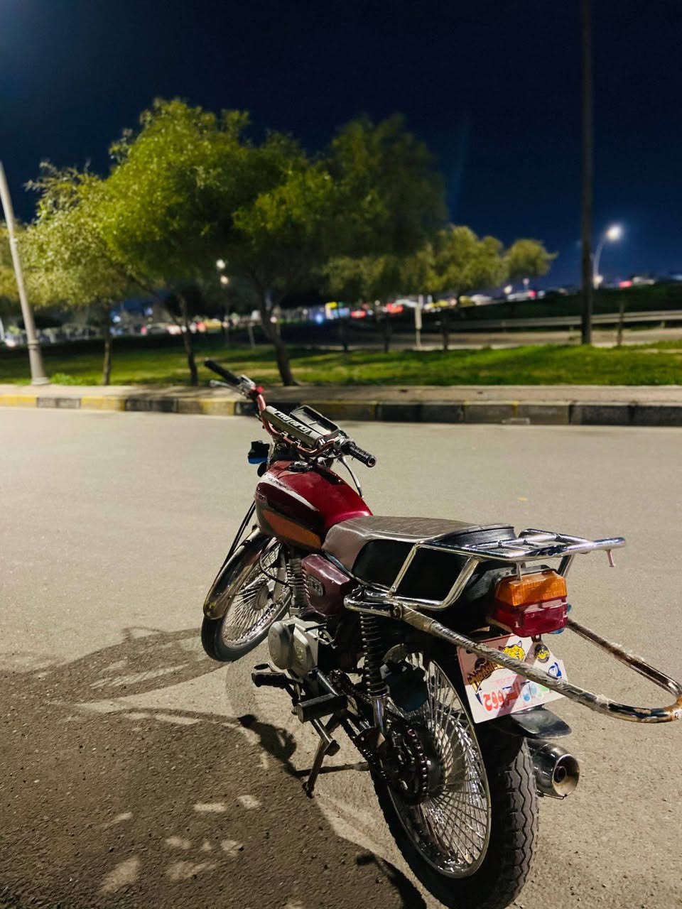 السلام عليكم
دراجه للبيع 
تايكر 19 مكينه و كير شرط و الوايرمنيه ناقصه بس باتري 
السعر 350 وبي مجال


**إذا كنت صاحب هذا الإعلان وتريد حذفه لأي سبب، رجاءا أرسل رسالة إلى الدعم الفني**