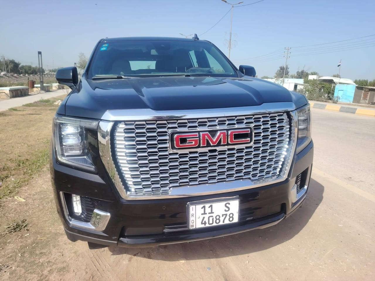 📢 للبيع: GMC يوكن 2023 – حالة الوكالة تقريبًا
🚙 النوع: جي إم سي يوكن (Yukon)
📅 الموديل: 2023
📏 الممشى: 22,000 كم فقط
👤 الملكية: باسمي ومسجلة رسميًا
📄 الرقم: بغداد
🎨 اللون: أسود ملكي
🔧 الحالة العامة: ممتازة جدًا – فحص كامل يطلعها نظيفة 100%
🛠 الميكانيك: مكينة وجير وشاصي بدون أي ملاحظات
💺 الداخلية: جلد أسود نظيف جدًا – بدون تمزق أو بهتان
🖤 الخارجية: طلاء وكالة – بدون صبغ أو حوادث
⭐ المواصفات والتجهيزات:

• رادار مانع تصادم
• بصمة تشغيل + دخول ذكي
• شاشات أمامية وخلفية
• كاميرا خلفية + حساسات أمام/خلف
• مقاعد كهرباء مع تبريد وتسخين
• تحكم دركسون
• تكييف أمامي وخلفي قوي جدًا
• نظام ملاحة + بلوتوث
• جنوط وكالة
• إضاءة LED
تفاصيل أكثر اتصل ***********
