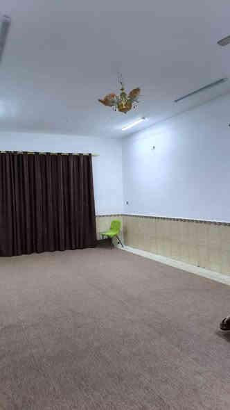 للبيع بيت زراعي مساحه 350 متر سند 25 بي قرار محكمة البيت بحي النفط ع طريق المهدي قريب ع شارع بناء طابوك كونكريت مسلح كاشي المزيد من المعلومات  الاتصال ع رقم ***********
