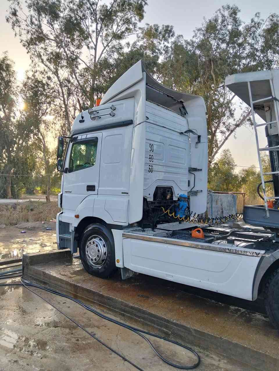 اكسور 2009 مرسم نساف 4دناكير كفاله عامه تريد بس راس او كامل مكاني بغداد ***********
