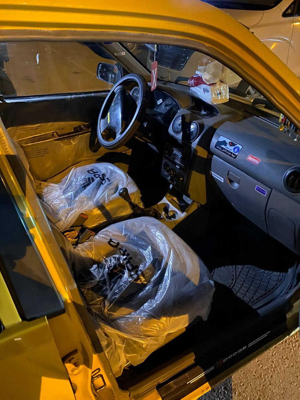 سايبا موديل 2012
حداديه صدر جدد رقم دولي 
مصفره هيئه وغرامات السياره أحلى من الصور 
السعر 25 وبيهه مجال بصيط للاستفسار ***********
