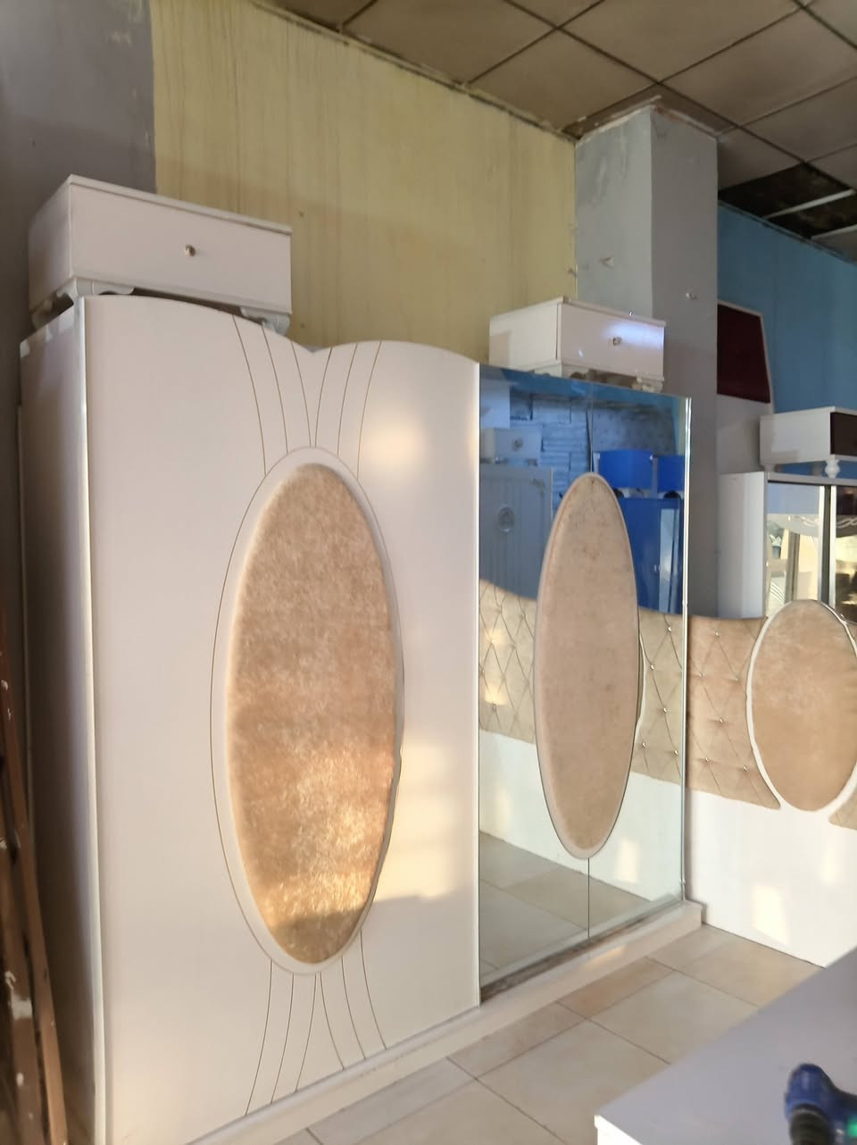 غرفه نوم سلايت نضافه 80%100 
بسعر مناسب
*********** وتساب
***********وتساب
