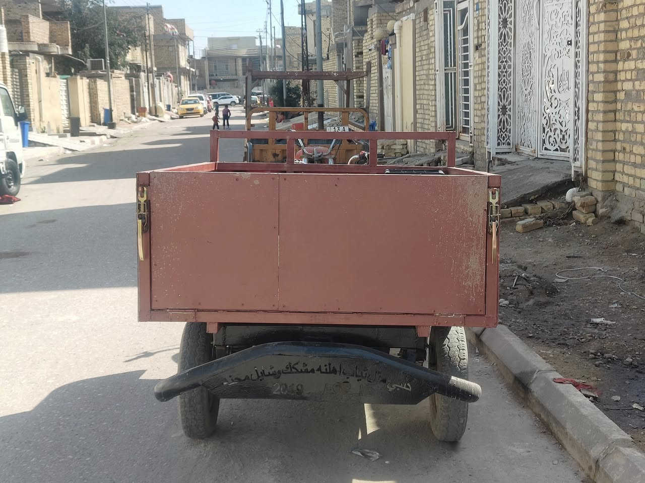 سلام عليكم 
ستوته سلطان لون احمر 
موديل 2012
ستوته جاهزه محرك وكهربائيات بدي جديد 
اوراق كامله وصل مباشر من الوكيل 
السعر 1300 مجال قليل 
***********
