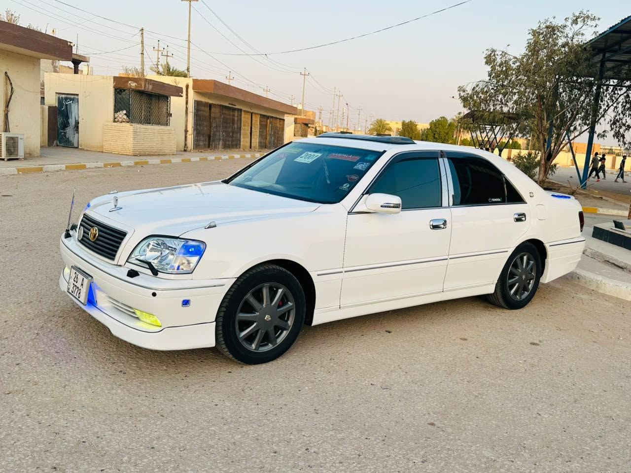 يالله 
 ملكه للبيع 2001 رقم صلاح الدين بأسمي قرار 48 فول كفاله كص ونقل جثه ولرسميات
المواصفات:
اربع دكم 
كشنات كهرباء
ستيرن كهرباء
تحكم ستيرن 
تبريد خلفي 
برده خلفيه 
دبل شاشة
شاصي 75 ديفور الجبير السياره بشرط برغي ماعيزه تبريد منضومه كامله جديده انجمد شرط 
محرك وكير بلكارتون 
تحوير نجف فوك وجوه بيت مديد دشبول عارف العيساوي 
 بيع ومراوس ترهم للاتصل    السعر 140مع المجال
*********** 
مكان السياره الديوانية قضاء غماس

