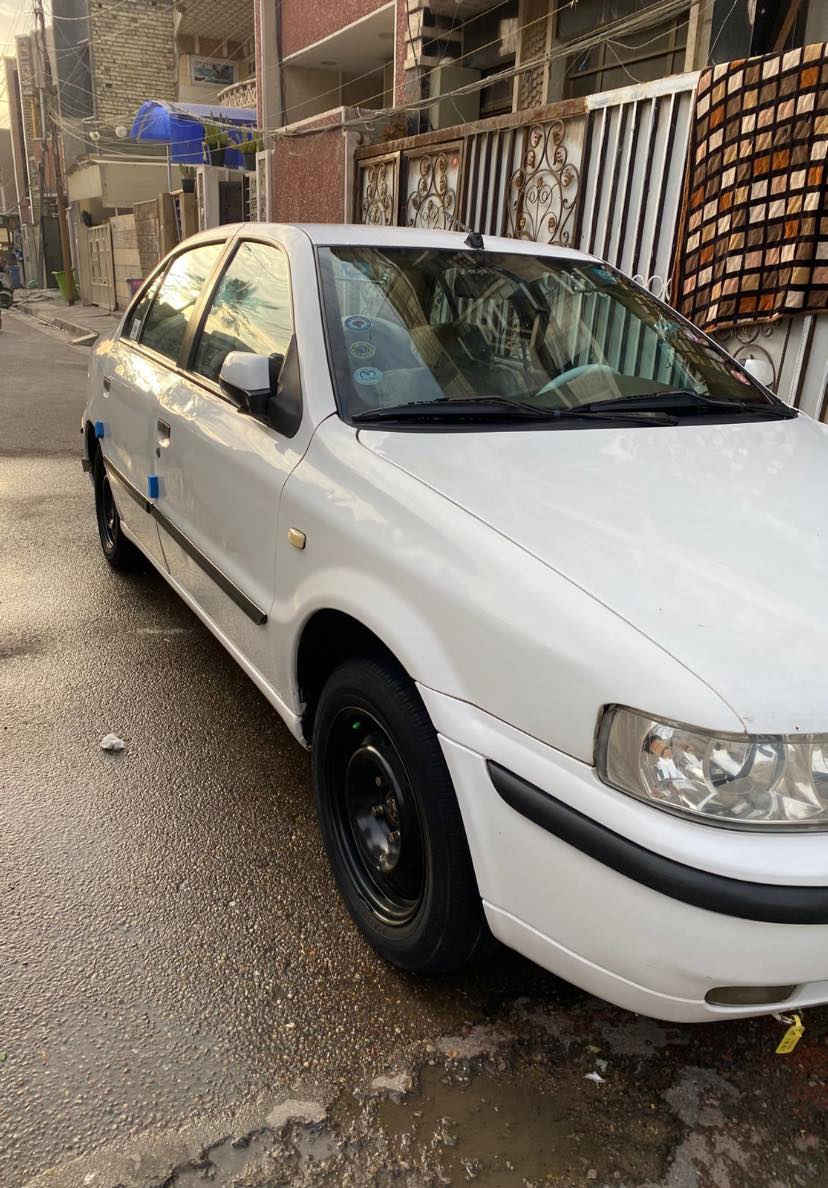 السلام عليكم سمند مديل ١١ باسمي للبيع السياره كلش نضيفه وجاهزه محرك كير تبريد كله ع البلادي  كلشي بيها شغال خير من الله السعر 47 الشعب حي التجار للستفسار فقط الرقم ***********
