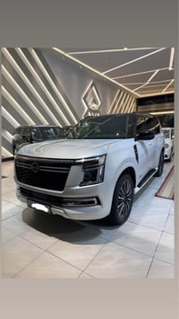 نيسان باترول 2025 توين تيربو تو كلو ضمان السور  كفالة عامة  العداد : 1...