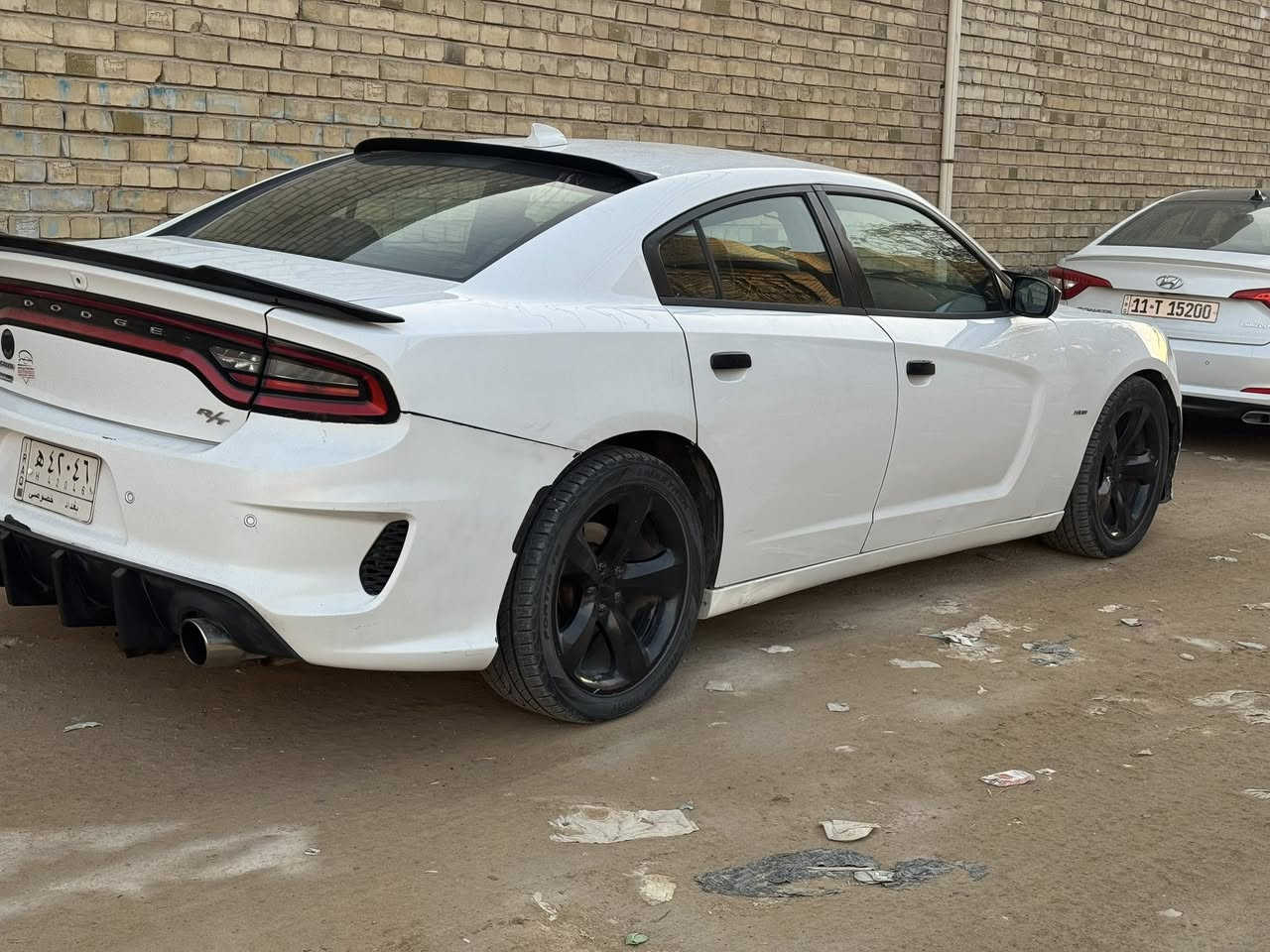 السلام عليكم جارجر 2017 RT
مكينه كير كفاله 

فول عدا الفتحه

بيها منضومه غاز 

دبات صوت ع الريمونت

مفتوح برمجه برمجت احمد موبار 

رقم بغداد سنويه لل29

السياره بيها حالوب بسيط بالعراق وحادث امريكا 

السعر ب168 وبيها مجال 

***********

مكاني النجف
