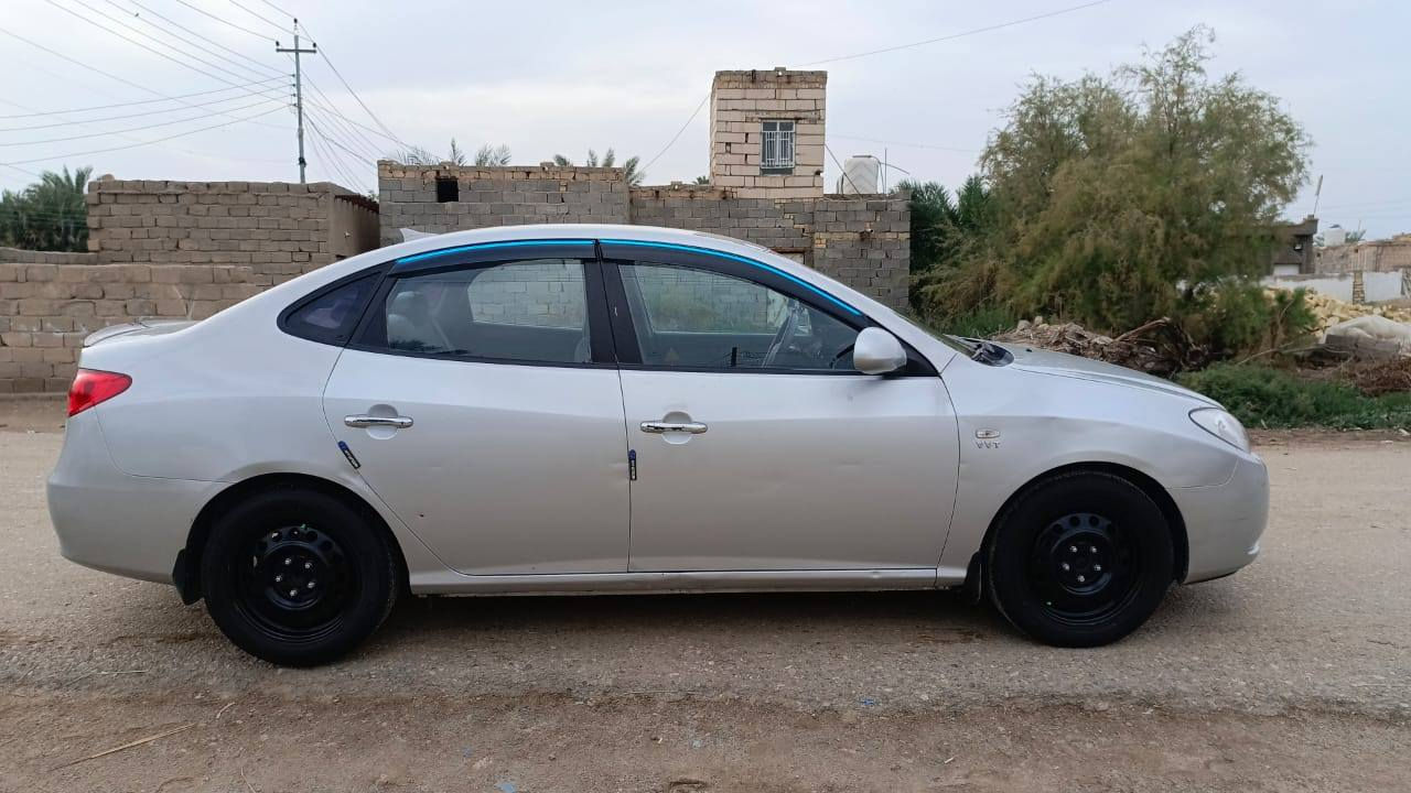 سلام عليكم للبيع النترا افانتي 2008
مكصوصه جنطه مكينه 1600 دكشن عالي متؤمه نكليزي دولي طبق الاصل 
حداديه تخم تاير تبريد سيدي شغال  كهربائيات كلها شغاله مري شفط حساسات شاشه وكامره
سنتر لوك دواخل جدد
السعر 45 بيه مجال للشري.
***********
***********
