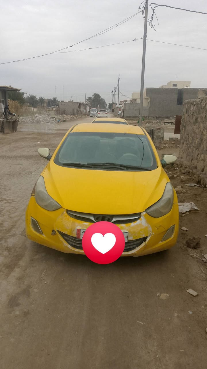 سلام عليكم انتره مضلع ميديل 2012
سياره جاهز ه رقم بغداد دولي بسمي  يردله ترتيب حادثه متجايه
سعر 65
وبيه مجال ‏‪***********‬‏
