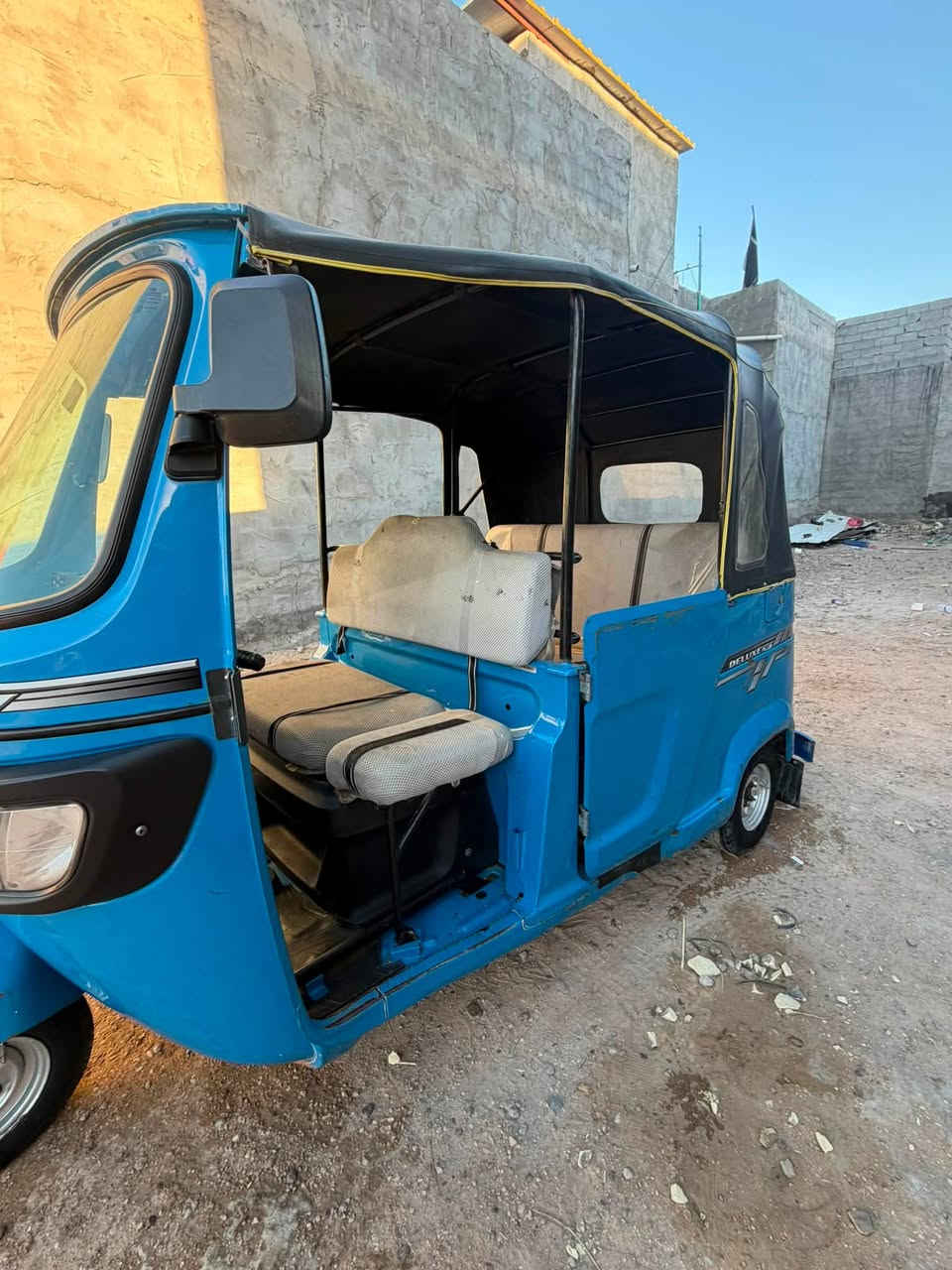 تيفيس
موديل2022
جاهزه كبل لشارع رقم بغداد بسمي تحويل ثاني يوم
هزه جديده مكفوله من صبغ ولمعجون
مكاني بغداد المحموديه
السعر7
***********
***********
