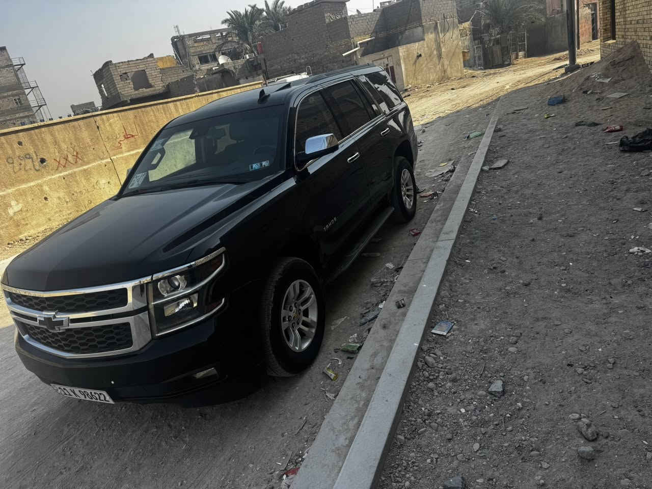 السلام عليكم تاهو Ltz فول مواصفات 2016رقم بغداد دولي سيارة جديدة معنى الكلمة كفاله ما عدا الچاملغ الأمامي صبغ بدون تبديل وبدون ايرباك فتحة السقف 
كشناة جلد ملكي تشغيل عن بعد تدفئه كشنات والستيرن رادار تحديد مسار الجنطه كهرباىي
السعر 345
بيها مجال بسيط للشراي 
***********
