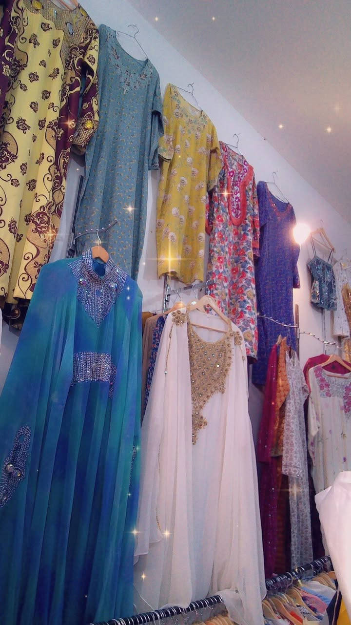 سلام عليكم سوينه عروض من هسه لحد باجر ب٩ بليل ويخلص العرض  عل قمصان والفساتين مع هديه  عنوانه كميره شارع ابي الزهراء مقابيل الصيدلية العلاج النقي يوجد توصيل


**إذا كنت صاحب هذا الإعلان وتريد حذفه لأي سبب، رجاءا أرسل رسالة إلى الدعم الفني**