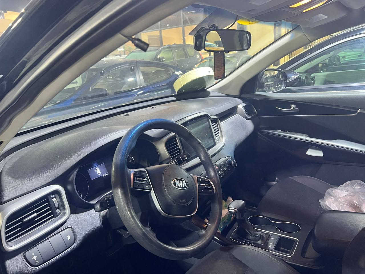 سورنتو ٢٠٢٠امريكي ستة سلندر سبعه راكب السعر ١٨٥بي مجال بابين مبدلات ***********للبيع فقط
