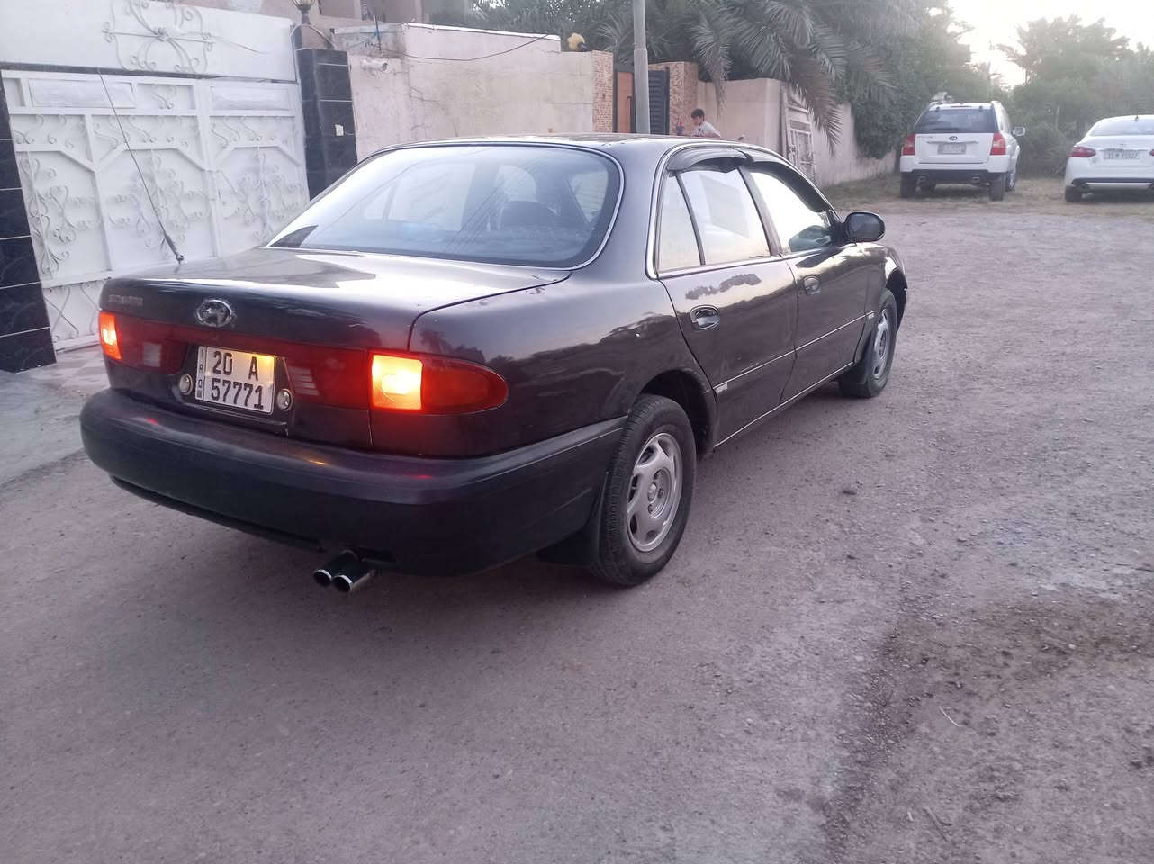 سلا٩سلام عليكم سوناتا موديل ١٩٩٥ رقم ديالى مشروع وطني السنوية جديده محرك كير مكفولات لا صرف ولا تبخير تبريد شغال صدر امامي خلفي جديد تخم تاير كهربائيات شغاله كيجات ويلكب بلادي  سنتر لوك شغال جام كهربائي شغال غرفة نضيفة جديده صبغ عام جماليه بدون دواخل بدون معجون بدون ضربة مكان بعقوبة تقاطع الساده السعر ٣٩ بي مجال قليل لشراي ***********
