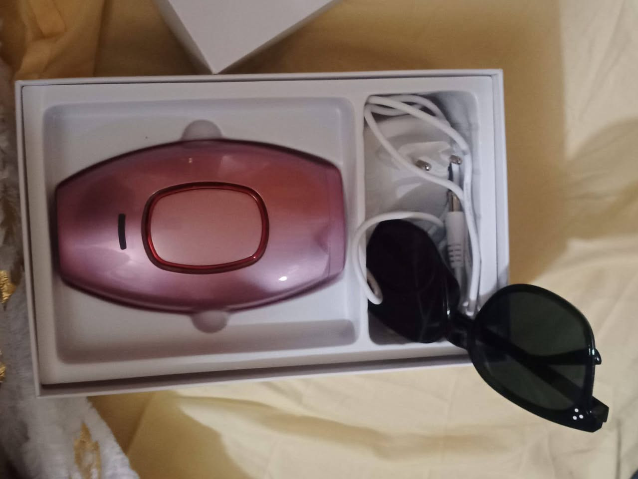 جهاز ليزر ازاله الشعر 5مليون ضربه مستخدم مره واحده جديد كلش  كامل 50بيه مجال
حي اريدو قرب مستشفى المعوقين ***********
