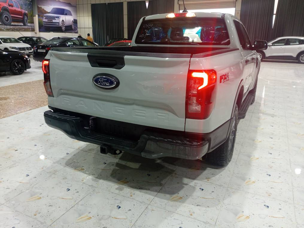 فۆڕد ڕه نجه ر مۆدیل 2024 ڕه نگیکی زۆرجوان و ناوازه  .مواصه فاتي ده بڵ اکسل .قفڵ اکسل شاشه گه وره و ڕاداڕو ئۆتۆ  ستۆپ 6 مۆدی لیخورین ئاوێینه شه فت و موبایل چارجه ره  لایت لیدو بلاجکتۆر زینۆن کۆمه ڵیک مواصه فاتي تر .پێش و پشت که پسه دوپارچه ونیوی سبوغه  هه موگیانی به شه رت تازه داخڵ بوه کاتی نه شکاوه .32 مایڵ ڕۆیشتوه.*********** رانية, السليمانية
