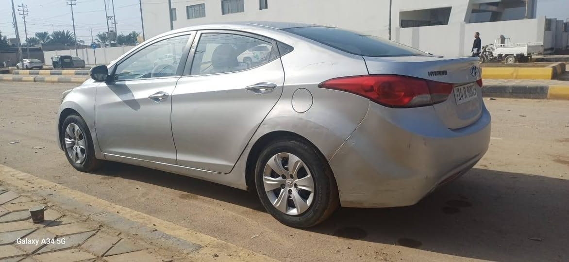 السلام عليكم النتره 2012 خليجي محرك 1800 بيها رش وجراد قليل رقم انكليزي تحويل مباشر السعر 90 وبيها مجال مكاني ذي قار قضاء النصر للاستفسار الاتصال 
***********
***********
مكلف بلنشر
