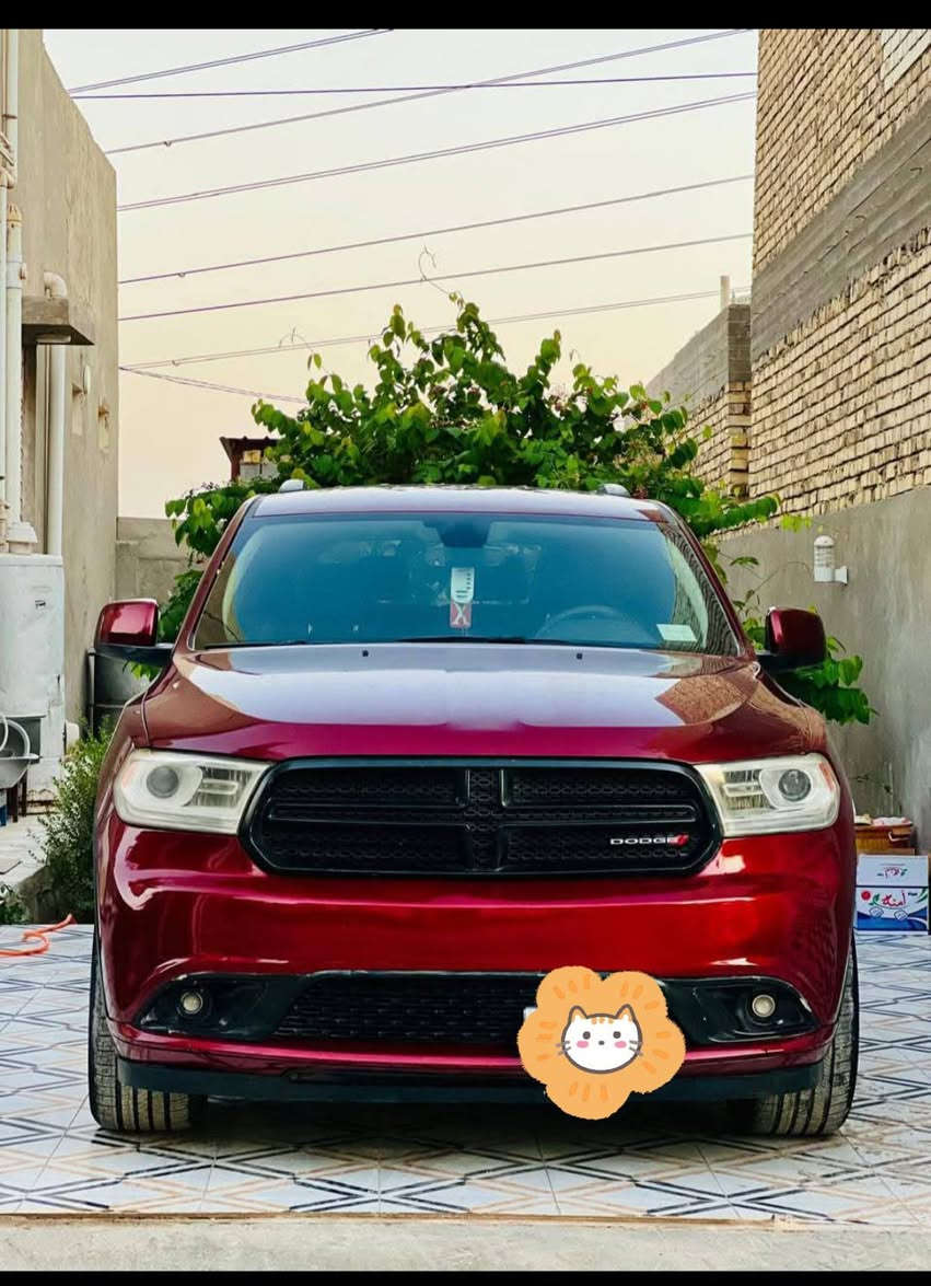 السلام عليكم  دودج دورنكو 2019

المواصفات رقم بغداد  مشروع وطني 
ماشية 117
1- محرك 6سلندر 3600بخاصية توفير الوقود ECO
2- بصمه + دخول 
3- حساسات خلفيه اصل مع خاصية اوتو ستوب 
4- لايت زنون
5- مع تحرك المرايات الجانبيه عند الرجوع الى الخلف حسب التحكم 
6- ويل كب حجم 18 . طخم تايرات حديث
7- نظام صوت ٧ سماعات داخل السياره 
8- تحكم ستيرن كامل امامي وخلفي 
9- شاشه دشبول لمس كبيرة متكاملة الأيعازات . وشاشة ٧ انج
معلومات السيارة والعطلات
10- نظام AUX + Bluetooth . نظام ملاحة GBS + ذاكرة ميموري كارد موضعي + UBS
11-مانع تزحلق (انزلاق )
12- تبريد ٤ قطع اكثر من 10 منافذ
13- الكشنات جلد 6 راكب غرفة منفصل VIP
14- كاميرا خلفية دواره HD
15- اظهار ضغط الهواء في الاطارات ومعلومات السياره الكترونيا مثل كمية دهن محرك الوجه ودرجة حرارة المحرك والكير والزيت وضغط الزيت الكتروني
مكان السياره بابل لاستفسار عل الرقم*********** السعر 220وبيها مجال بسيط حك جيه
