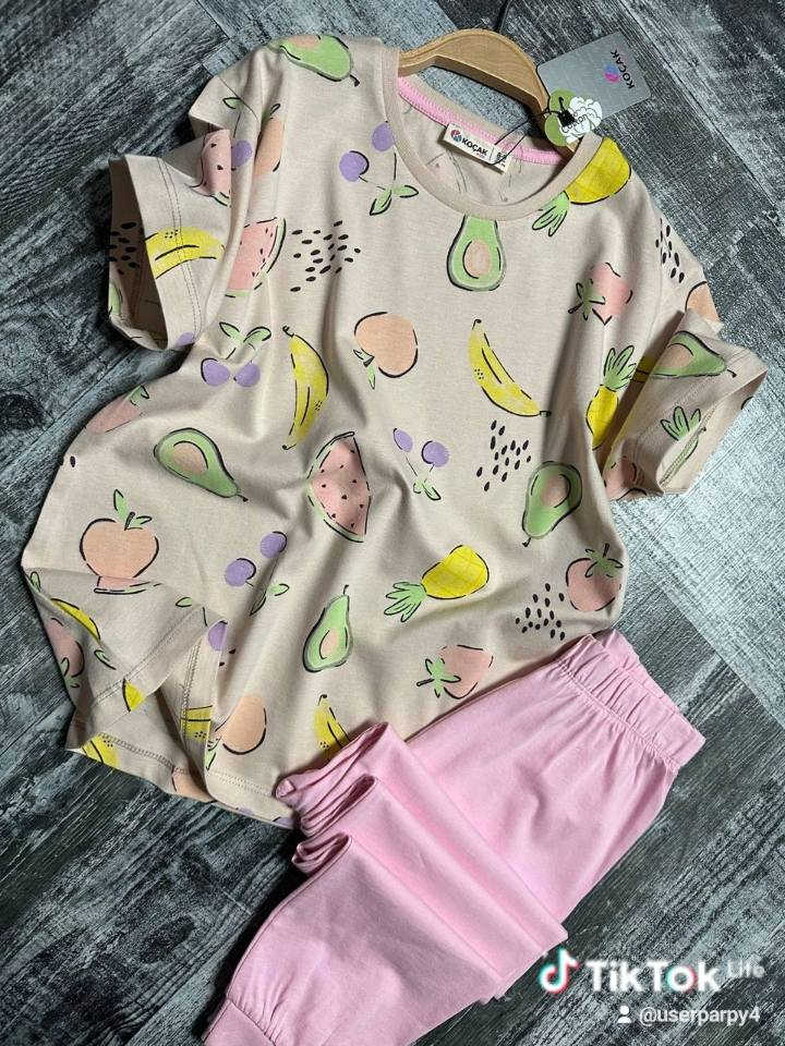 ✨ خلي إطلالة طفلك تلمع
تشكيلة تجنن للأولاد والبنات 👕🎀
🚚 خدمة توصيل سريعة
🔄 استبدال فوري إذا القطعة ما عجبتج
رضاكم أهم شي عندنا 🤍
يوجد توصيل جميع محافضات العراق 
توصيل داخل السوق الفين فقط


**إذا كنت صاحب هذا الإعلان وتريد حذفه لأي سبب، رجاءا أرسل رسالة إلى الدعم الفني**