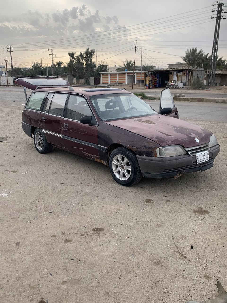 تفصيخ تفصيخخخ تم تفصيخ اوبل اومكة دشبول جديد مكينة وكير جدد. صدر اكسل. كلشي بيهة نضيف. شنو تحتاج غراض راسلني واتساب. وتدلل *********** مكاني ديالى بعقوبة قرب جامعة ديالى  يوجد توصيل
