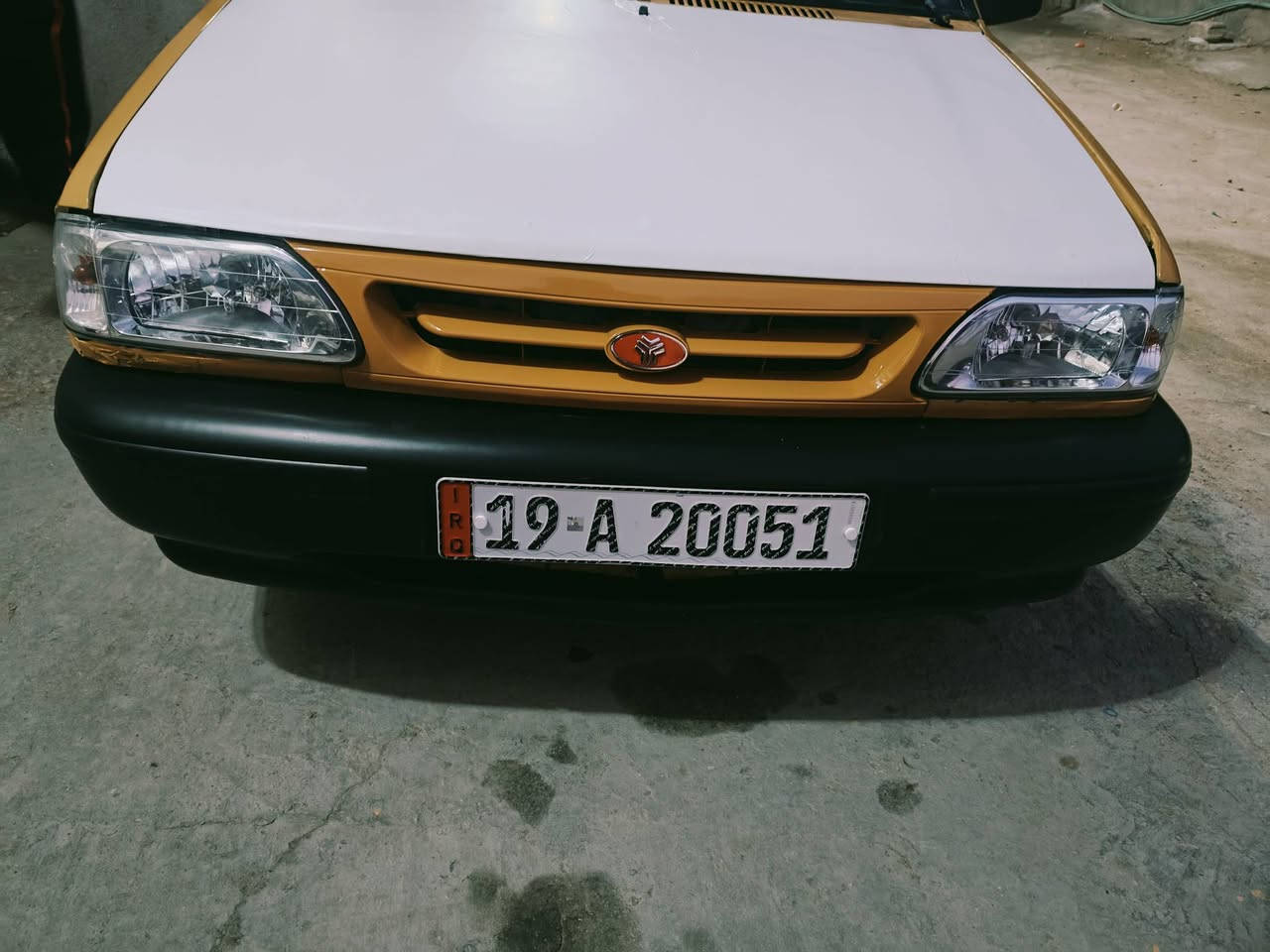 السلام عليكم سايبه موديل 2012 مكينه كير حداديه تخم تاير كل جديد  رقم كليزي مصفره هيه وغرامات سنويه ل 2030 سعر 26  كربلاء الحر السواده ***********
