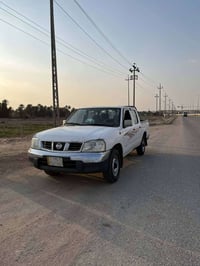 نيسان موديل 2013 سياره مضروبه جاملغين وبنين بدون دواخل تخم تاير ستوه ش...