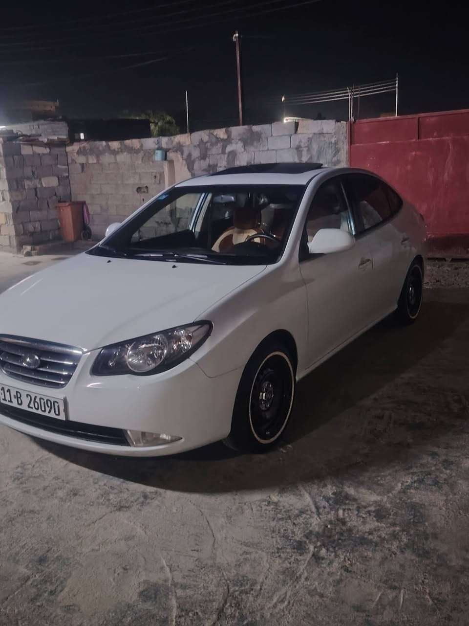 السلام عليكم لنتره موديل 2009 بيهه ربع قطع صبغ بدون دون داخل تبريد شقال صدرهه زين لسعر 108 وبيهه مجال قليل *********** لمكان بابل جبله
