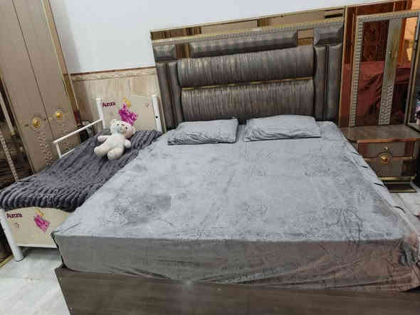 غرفه تركي نظيفه جدا للبيع للاستفسار الاتصال ***********
