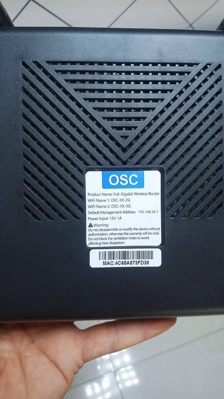 🔥 توفر راوتر K2P AX3000 🔥
مستخدم نظافة 90%
📡 يدعم WiFi 6 بتقنية AX3000
📡 سرعة عالية وثبات قوي بالبث
📡 تغطية ممتازة وأداء مستقر
📡 مناسب للألعاب والبث والكامرات
📡 سوفت وير OPENWRT 24
📡 يدعم إضافة V2Ray
📡 يدعم التحكم والإدارة الكاملة
📡 يدعم VPN و QoS
📡 منافذ جيگابت عالية السرعة
📡 معالج قوي وأداء سريع
📡 مناسب للاستخدام المنزلي والمهني
✅ أداء قوي وثبات عالي
✅ مناسب للضوئي والأبراج
📩 للاستفسار مراسلة الصفحة
🚚 يتوفر توصيل لكل المحافظات


**إذا كنت صاحب هذا الإعلان وتريد حذفه لأي سبب، رجاءا أرسل رسالة إلى الدعم الفني**