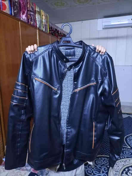 قماصل جلد للبيع نضيفه وفضال حلوا والسعر الواحده 35الف الاتصال على هذا الرقم ***********
