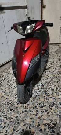 دراجه للبيع ثعلب ناوزل من الرمبه قبل ثلاثه اشهر دراجه كامله مكمله بيها...