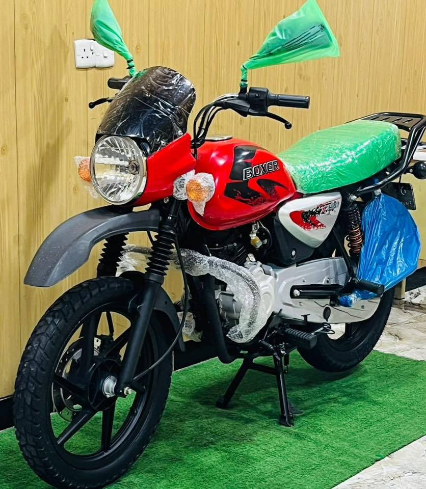 يا الله السلام عليكم ورحمة الله وبركاته
1-بوكسر موديل2023طالعه بال2024
2-المكينه مكفوله وحلوه وبلاديه
3-مرقمه رقم بغداد(عربي عربي)تحويل ثاني يوم
4-كهربائيات شغاله بدون أي نقص
5بيع نقد وقسط على ماستر كارد الرافدين 
6-عنواني ديالي بعقوبه بهرز معرض الأصدقاء
7-غير متواجد خاص
8-اتصال او وتساب ***********
