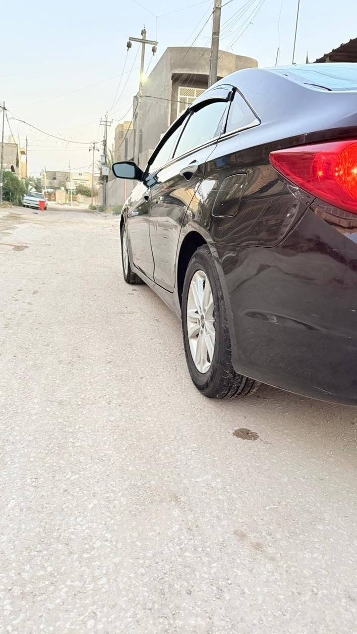 سوناتا ٢٠١١ امريكي حادثه بنيد وخشم الجاملغ وبدلتهن بقطع نفس اللون بدون دواخل وصار بيه شخط بالدور مال الجاملغ الخلفي وصبغته والباقي كفاله من كلشي محرك وكير وتبريد جاهزه للاخير الف متصرف عليه رقم بغداد بسمي للاستفسار
*********** الفلوجة, الأنبار
