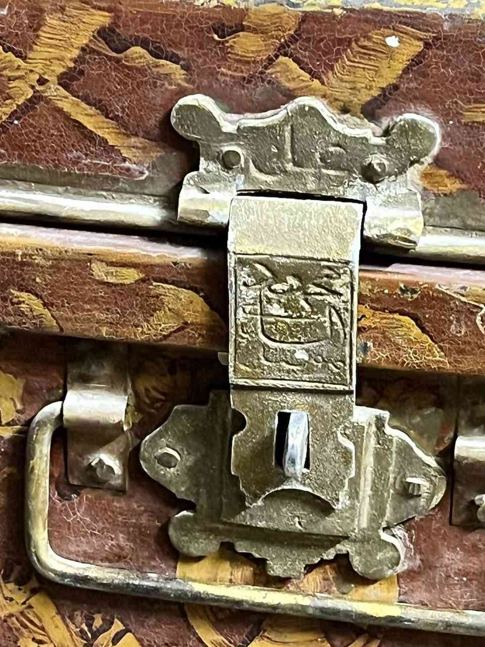 صناديق عدد ٢قديمات جدا بس نظافة مية مية عمل اسطة محمود شغل موصل للبيع


**إذا كنت صاحب هذا الإعلان وتريد حذفه لأي سبب، رجاءا أرسل رسالة إلى الدعم الفني**
