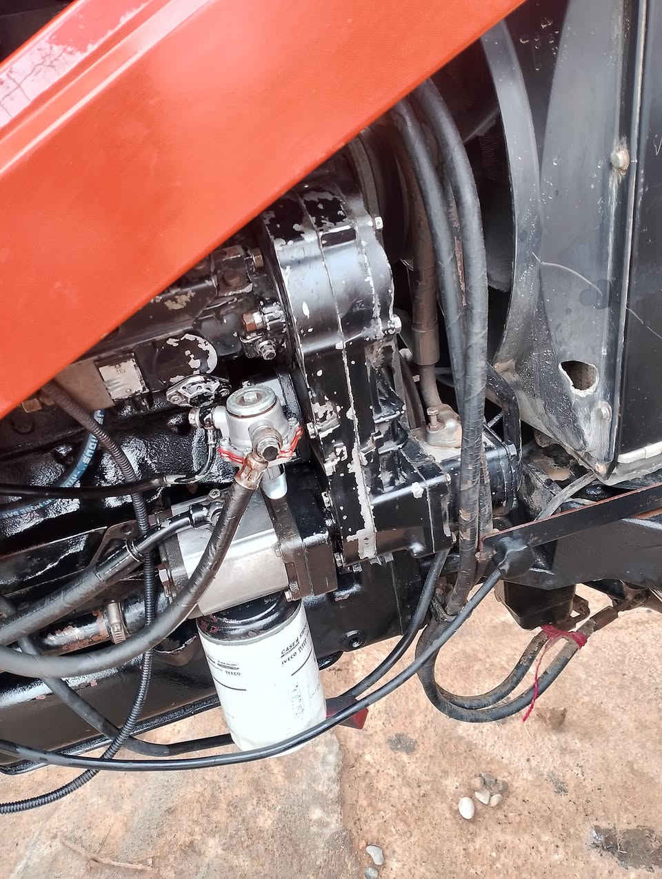 سلام عليكم البيع تومسان 2014مكفوله كفلاه عمه 140بيه مجال شراي يتصل او المو شراي ليتصل***********
