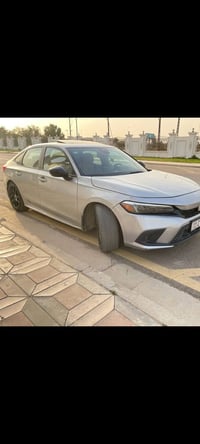للبيع هوندا سيفك هايبرد موديل2025 سبورت    بدون تبديل ولا صبغ فقط بارد...