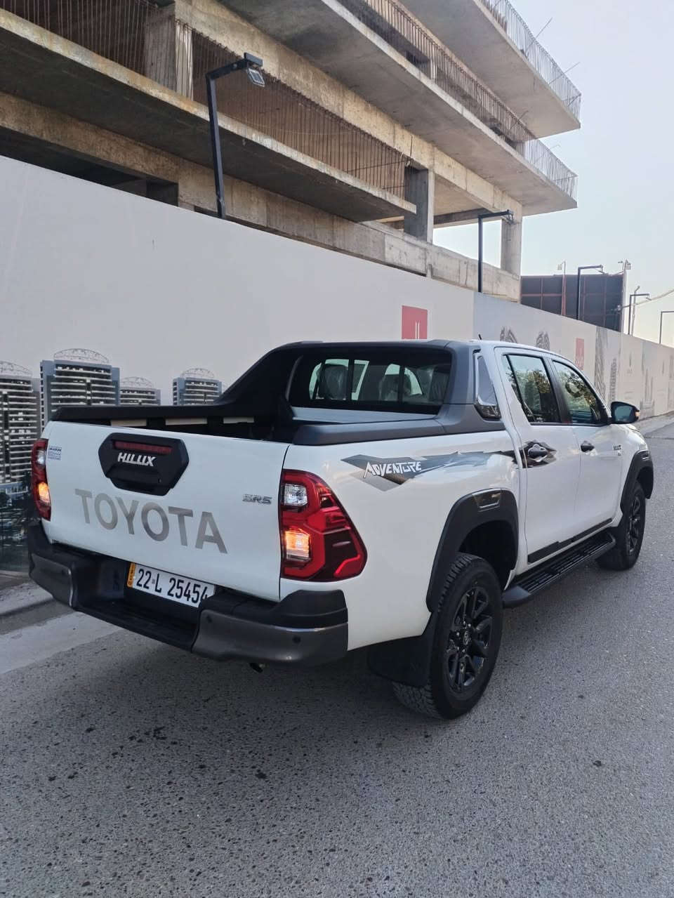 السلام عليكم بيكم افنجر 25 سعودي 
ماشيه 14الف رقم شمالي تحويل مباشر
سياره فول جكات بنيد مدوشمه جاهزة سيارة
خير من الله مكان سيارة بغداد غزاليه 
***********
