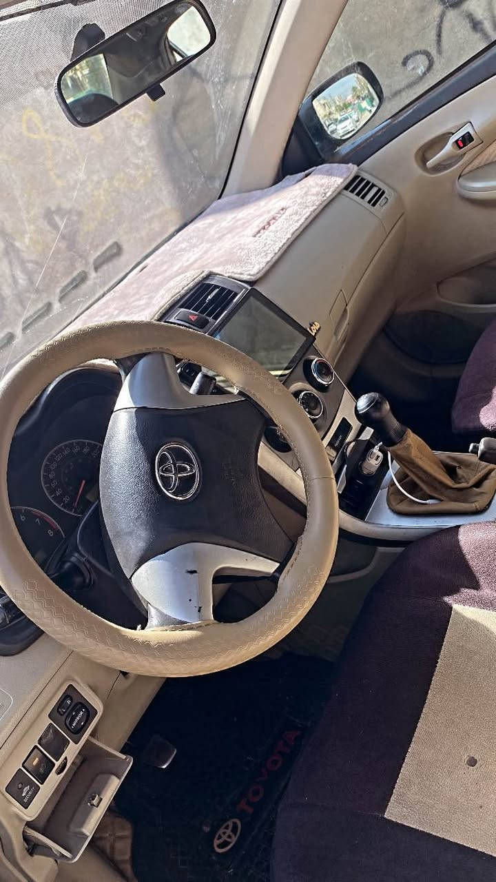 مۆدیل٢٠١١ پارچەی هەمو بیلاد سادەکوتی هەیە بستەک سبوخی هەیە جەمپێکی پێشو پشتی بچوکی هەیە گیر حادیە أربيل, العراق


**إذا كنت صاحب هذا الإعلان وتريد حذفه لأي سبب، رجاءا أرسل رسالة إلى الدعم الفني**