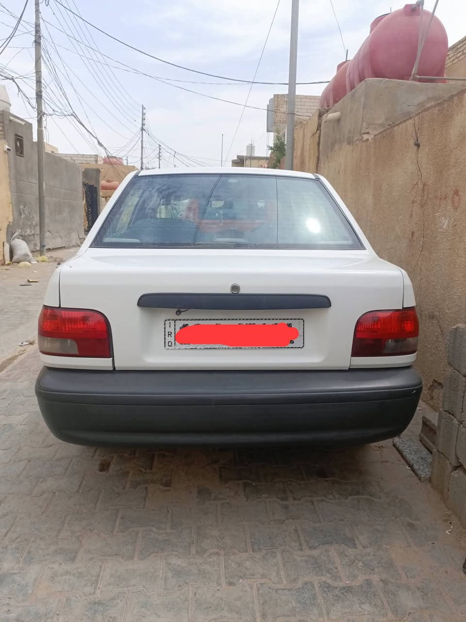 سايبه للبيع مديل 23 رقم كربلاء نكليزي هزه جديده مداور ثاني يوم  بيه بس باب لصدر مبدل وبارد بل جاملغ كد شبر  ولباقي كفالا عامه تبريد شغال كهربايات كله شغاله مكان سياره كربلاء حر  لسعر 60 وبيه مجال رقم ***********
