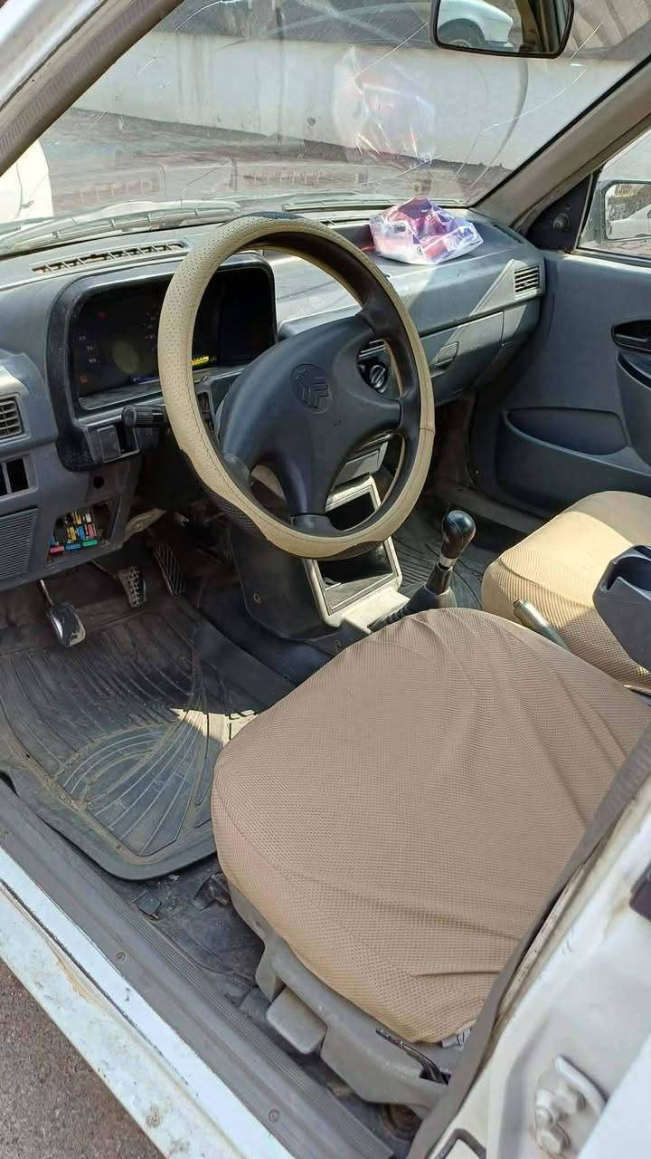 سايبا خصوصي نينوى لون ابيض  
سنوية 2017 
شرعي داخل الموصل شرط التحويل فقط 
تحتوي على كابون ورقي 
صبغ احزام البيع صبغ عام (فحم في فحم )
شاصي نضيف غير ملحوم 
كير شرط مازدا ياباني كصة 
محرك بلا بخار اسم تنقيص قيليل جدا 
السيارة جاهزة تراي بصرة شرط 
باتري جديد 
طخم تاير 
السيارة كاعدة وناصبة 
السعر 25 $ قابل للتفاوض ويستاهل الشراي للاستفسار الاتصال عل الرقم التالي ***********/*********** عنوان السيارة موصل حي الشيماء اقساط ماابيع نقد بس وبدون معارض بيع فقط ومدة ماابيع اخوان كل التفاصيل ذكرت
