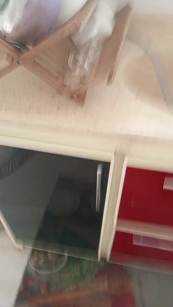 السلام عليكم كاونتر للبيع نظيف جدا مثل مابين بالصور ومقطع الفديو
السعر 125الف وبيه مجال قليل


**إذا كنت صاحب هذا الإعلان وتريد حذفه لأي سبب، رجاءا أرسل رسالة إلى الدعم الفني**