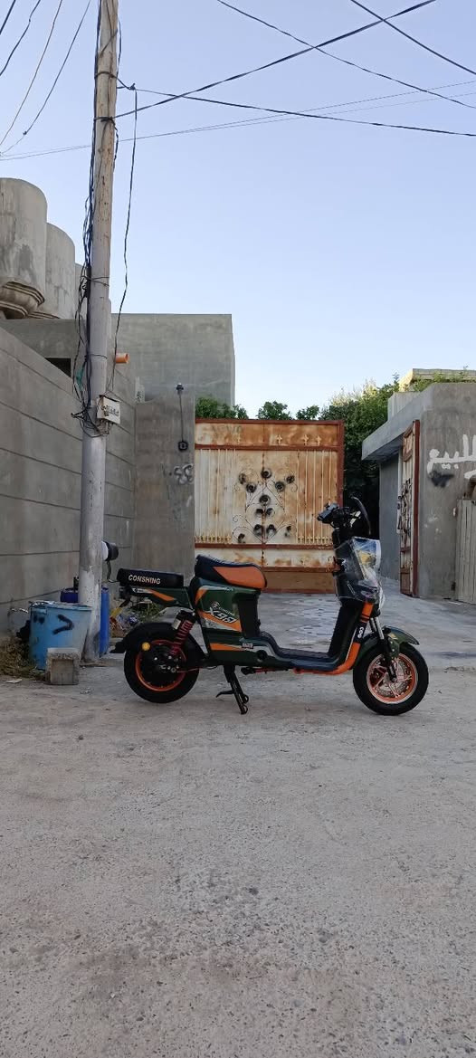 السلام عليكم دراجه  للبيعX900نظافه 95%سرعه 110 بطاريات 5 جدد بريكات بل مكان مكاني ديالى جلولاء حي الخظراء سعر 380 بي مجال ***********
