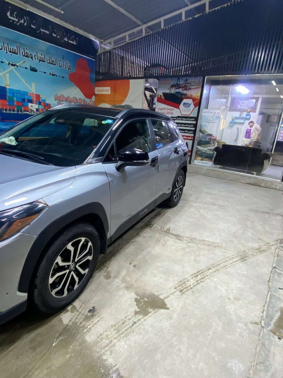 تويوتا كورلا كروس SE  هايبرد
 7MUFBABG1RV033268
 2.0L 4   مكينه
وارد امريكي  تبديل دعاميه امامي فقط 
وجانلغ مال سايق بي بارد فقط 
صور حادث بل منشور 
رقم بغداد بإسمي موديل 2024 رقم جديد بسمي 
ماشيه 38 مايل  
المواصفات:
تشغيل عن بعد 
سياره فتحه سقف 
- بصمه
- لايتات LED
- مثبت سرعه تفاعلي Adaptive Cruise Control 
- رادار امامي مانع تصادم
- رادار تحديد مسار
- تحكم ستيرن كامل
- ويل كب 18 مزخرف  
- ٣ انظمة قياده
- اوتو هولد
- هاند بريك بصمه
- شاشة كبيره نظام ابل كار بلي
- كاميرا خلفيه
- فور ويل (دفع رباعي)
- مكان السياره بغداد / الحسينيه
_رقم صاحب سيارة *********** 
_اتصال او واتساب
_ سعر 187
