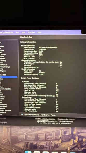 M4
14in
16/512
لون اسود 
سعر  2مليونين
***********
