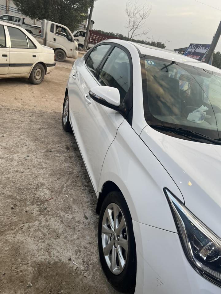 السلام عليكم شانجان السفن  موديل 2022 للبيع او المراوس بشانجان ايدو بلس موديل 22 او 23  
السياره كفاله عامه من الصبغ   سنويه بأسمي لل 2027 السياره احلى من الصور السعر 95 وبيه مجال بسيط الاستفسار ***********
