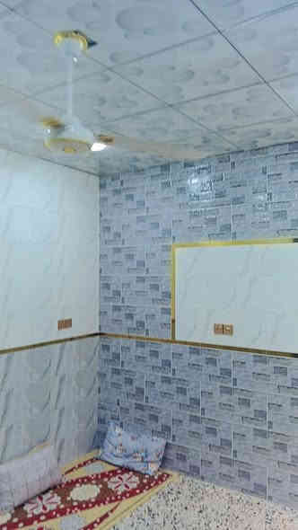 يــالله بــيــت 100 متر ….
اساس صب سقف عكاده …
بــيــت مرتب منطقته هادئه جدا …
مشمول بالتطويب … قريب…
غــــرفـــه صــــالـــه اســـتــقــبــال مــطــبـــخ تـــخــاريـــج 
عنوان البيت شارع المطار القديم خلف اسواق الامير قريب 
السعر 25 وبي مجال 
للاسـتـفـسـار *********** واتــســاب +اتــصـال
