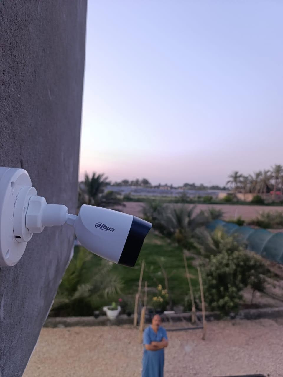 اختصر الزمن والجهد وتمتع بالجوده
سلام عليكم 
تم تأمين منزل احد زبائننا ب ٦ كاميرات من شركة دهوا دقة 
٢ ميكا 
صوت وصوره 
ليلي نهاري الوان 
ضمان سنه استبدال 
#العنوان #
كربلاء/طويريج/ شارع البلدية/ مجاور المستوصف الطبي 
# هاتف #
***********
***********
جملة- مفرد 
اسعار خاصة للمنصبين
