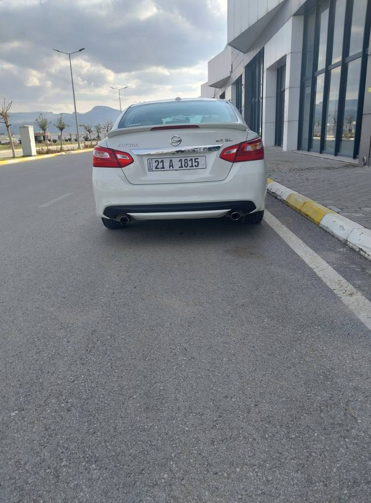 ‎***********
‎نیسان ئەڵتیما 2017 SL
‎فول مواسەفات
‎بەسمە
‎سلایت
‎ناوزەرد
‎شەغال
‎ڕادار
‎کوشن هیتەر کارەبا
‎حاسە و کامێرا
‎سەنەوی تازەیە ، سونەریشم داناوە 
‎سەیارەکە بێنوقسانیە پەڵەیەک بۆیاخە بێ ناو بێ ئێرباگ
‎ السليمانية, العراق
