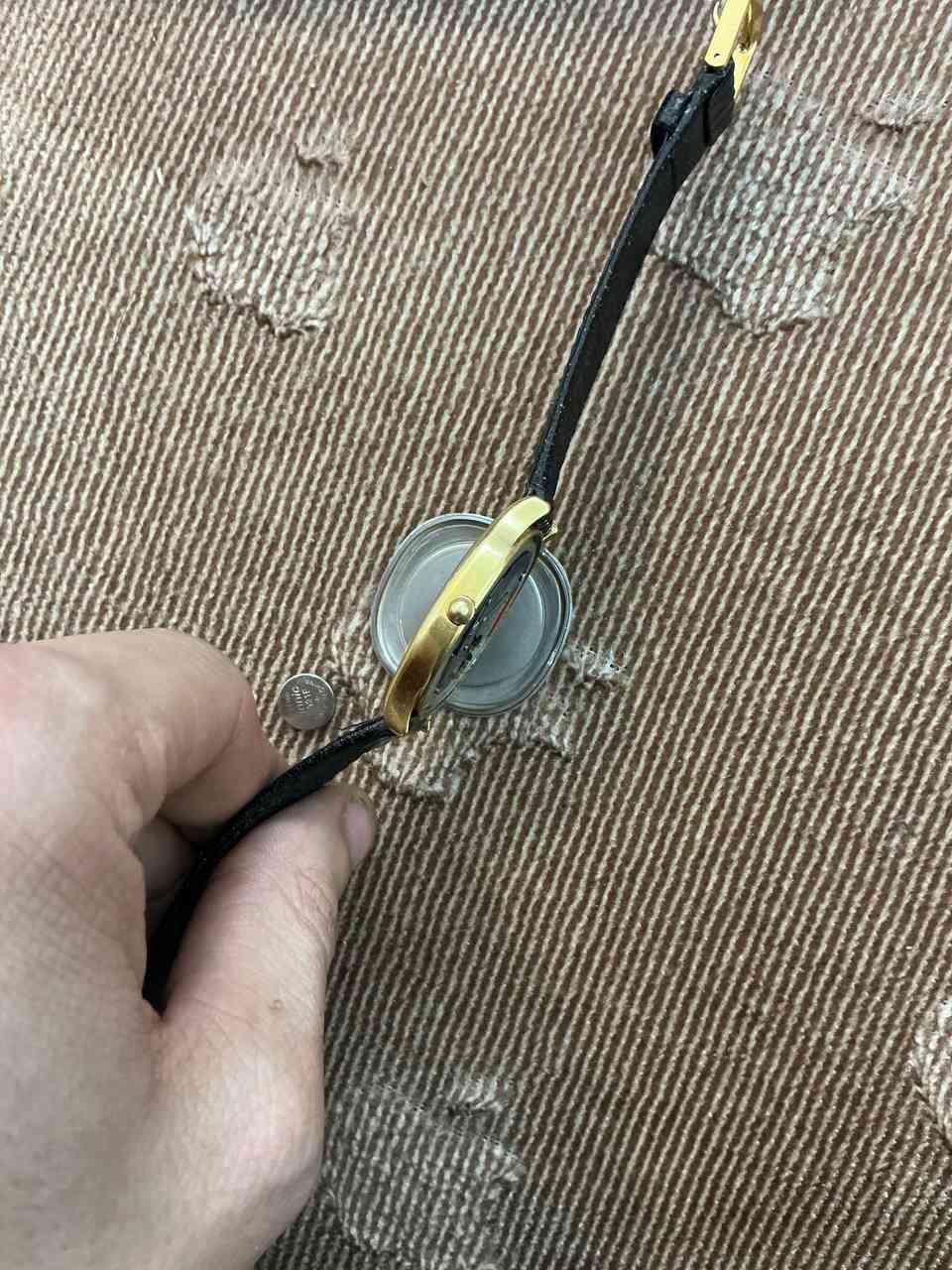 مرحبا لونجين رجالي سويسري اصلي تغليف بالذهب
خليت الها باتري ماشتغلت
ابيع فحم ع هذا الوضع ١٤٠ الف


**إذا كنت صاحب هذا الإعلان وتريد حذفه لأي سبب، رجاءا أرسل رسالة إلى الدعم الفني**